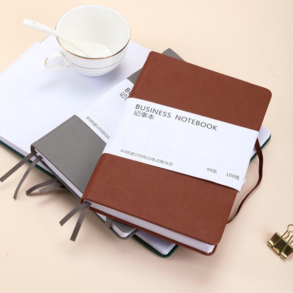 English Academic Year Calender Weekly Daily Organizer A5 Journal Notebook Planner Paper With Design - Image 3
