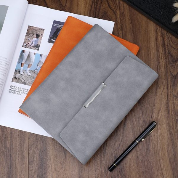 A5 Leather Cover Binder Notebook Diary Planner with Customized Logo and Inner Pages